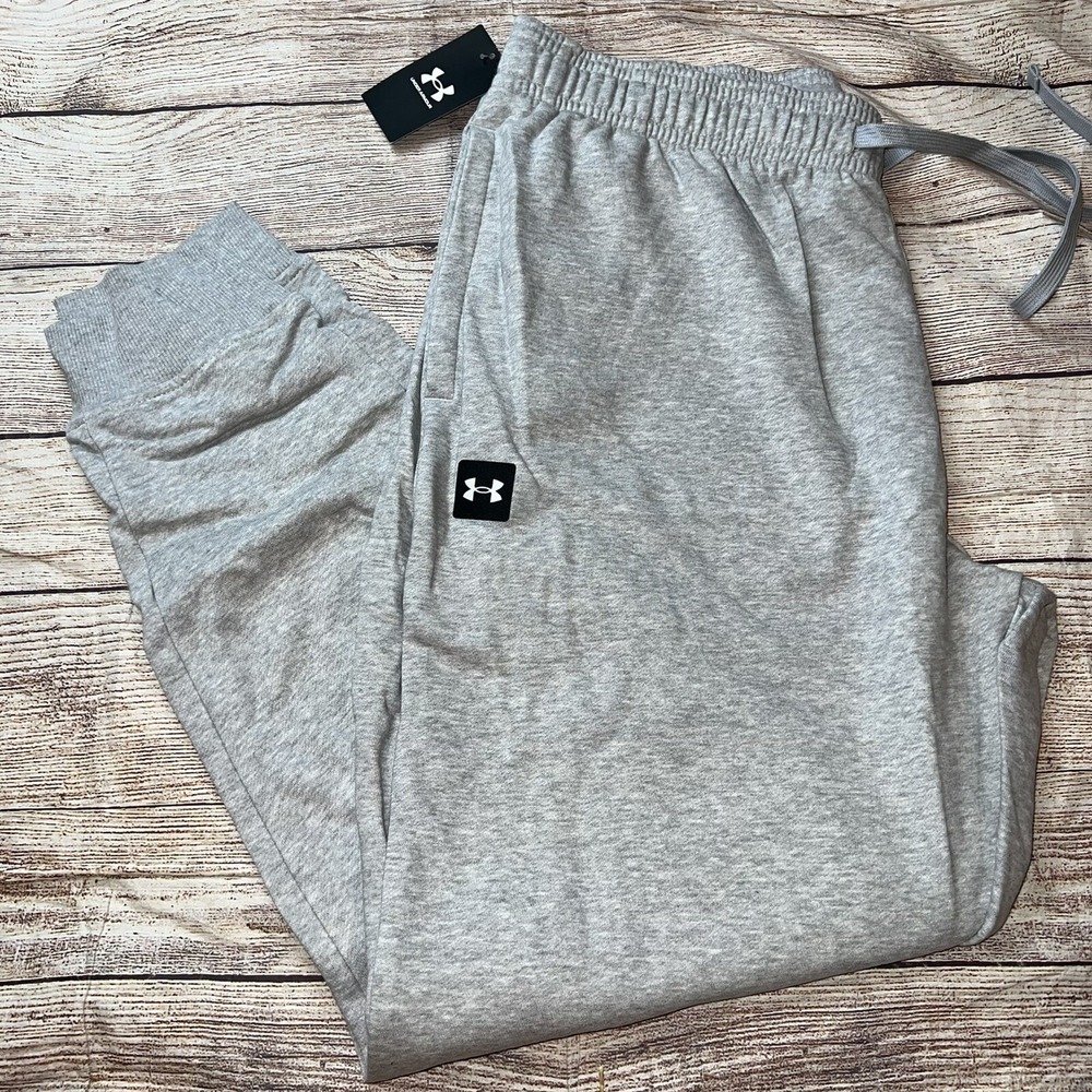 Under Armour Men's XXL Gray Jogger Sweatpants NEW